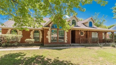 Lake Home Sale Pending in Shady Shores, Texas
