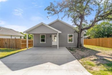 Lake Home For Sale in Granbury, Texas