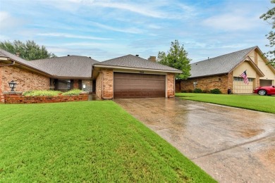 Lake Hefner Townhome/Townhouse Sale Pending in Oklahoma City Oklahoma