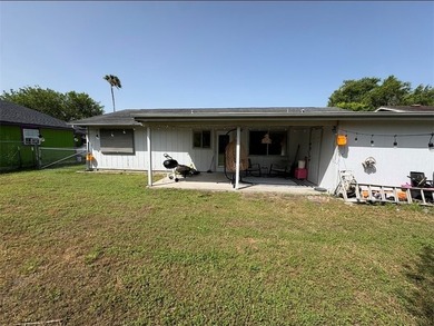 Take a look at this clean 3 bedroom home with a garage. The home - photo 12