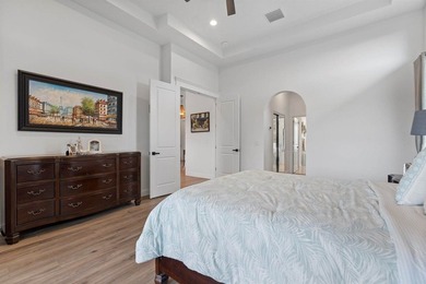 Welcome to this exceptional waterfront single-family residence - photo 19