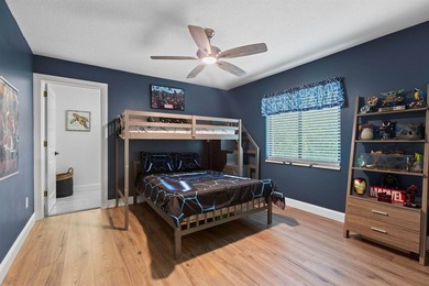 Welcome to this exceptional waterfront single-family residence - photo 22