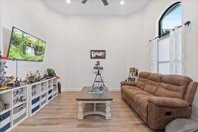 Welcome to this exceptional waterfront single-family residence - photo 25
