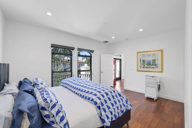 Fully renovated Mizner Country Club estate with sweeping golf - photo 32