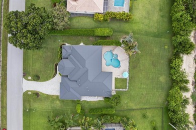 Welcome to this exceptional waterfront single-family residence - photo 33