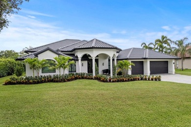 Welcome to this exceptional waterfront single-family residence - photo 35
