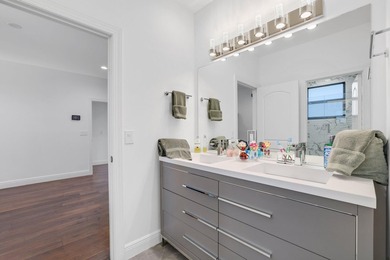 Fully renovated Mizner Country Club estate with sweeping golf - photo 35