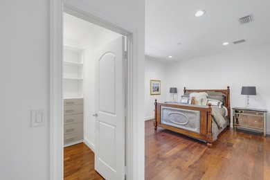 Fully renovated Mizner Country Club estate with sweeping golf - photo 37