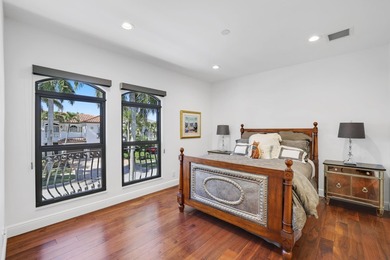 Fully renovated Mizner Country Club estate with sweeping golf - photo 38