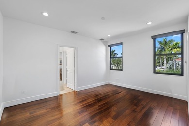 Fully renovated Mizner Country Club estate with sweeping golf - photo 40