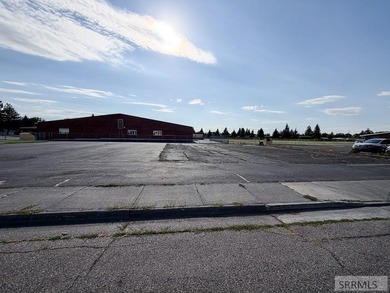 Exceptional commercial opportunity at 890 Oxford Drive in Idaho - photo 7