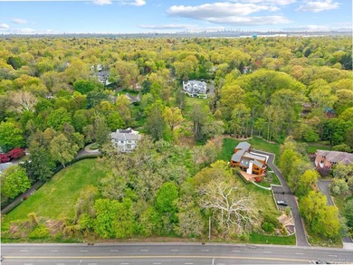 Rare opportunity to acquire a 1.2-acre (50,530 sq ft) property - photo 4