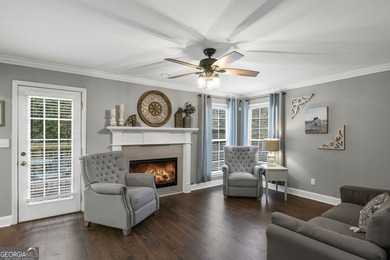 FANTASTIC TRADITIONAL HOME IN SOUGHT AFTER LAKE REDWINE - photo 11
