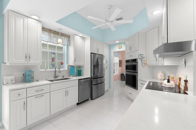 Welcome home to this meticulously maintained, newly painted - photo 14