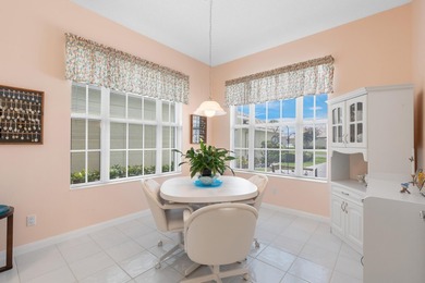Welcome home to this meticulously maintained, newly painted - photo 18