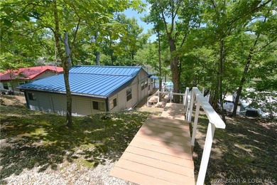 Lakefront cabins like this are getting harder and harder to - photo 10