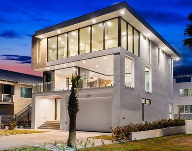 An exceedingly rare offering in the coveted Bethune Beach - photo 2