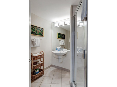 Enjoy serene landscapes and stunning bay views from the spacious - photo 23