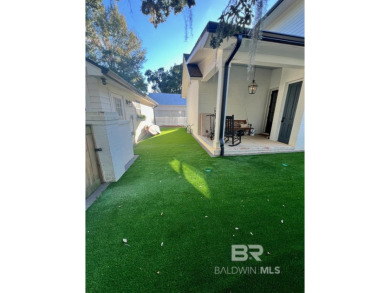 Location, views, and design all wrapped up into one luxurious