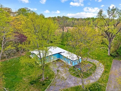 Opportunity to build new construction on a 57,750 sq ft (1 - photo 2