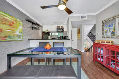 Beautifully Updated Townhouse - photo 9