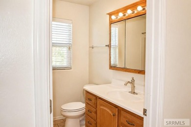 Welcome to this charming 2 bedroom, 1 bathroom home full of - photo 7