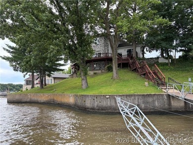 Outstanding 5-BR home (1 non-conforming) w/4 full - photo 3