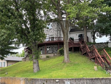 Outstanding 5-BR home (1 non-conforming) w/4 full - photo 4