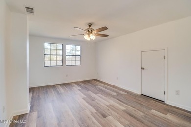 Location + Recent renovations + endless possibilities = one - photo 27