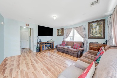 Welcome to this beautifully updated 4-bedroom, 1.5-bath Cape set - photo 7