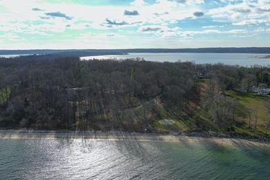 Rare and Remarkable Waterfront Offering on Centre Island An - photo 2