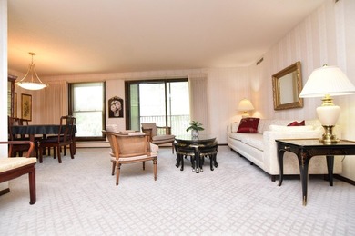 Welcome home. Beautifully maintained condo in PRIME location - photo 6