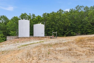 Exceptional opportunity to own a versatile 2,400-square-foot - photo 5