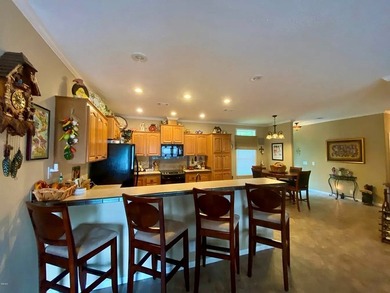 LAKEFRONT Totally Furnished BEAUTY is this 3BR.2-bath,1800 sf - photo 8