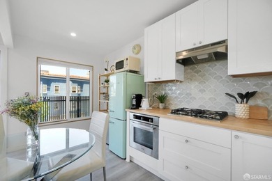 Stylish and modern, this fully remodeled 1 bedroom, 1 bathroom - photo 12
