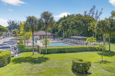 ABSOLUTELY GORGEOUS CONDO | GATED 55+ COMMUNITY OF GLADES OF - photo 15