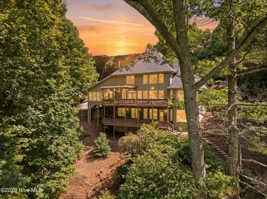 Welcome to your private LAKE NANTAHALA RETREAT! This - photo 6