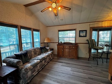 Turn-Key Vacation Retreat in Rock River Leisure Estates! Escape - photo 16