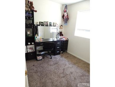 Hard to find 1-level home with a great-room for the - photo 10