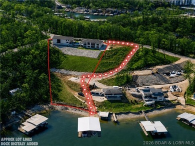 Exceptional Lake of the Ozarks retreat offering luxury - photo 1
