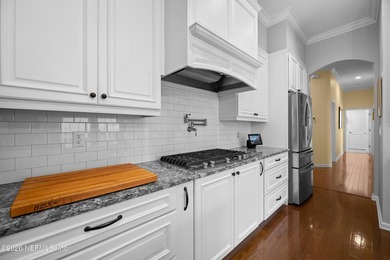 **POOL HOME**RENOVATED**GREAT LOCATION** Welcome to this - photo 33