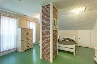 Historic, stylish, and happily not haunted, this circa 1834 - photo 33