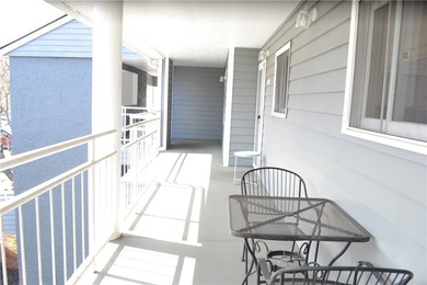 Discover an exceptional waterfront lifestyle on Lake Hartwell - photo 11