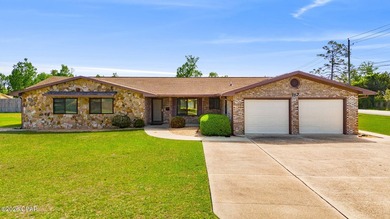 A rare opportunity for a huge corner lot in Lynn Haven. This - photo 4