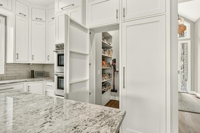Some homes are new. This one is better. Lovingly maintained and - photo 28