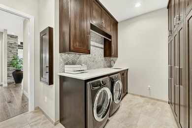Some homes are new. This one is better. Lovingly maintained and - photo 35