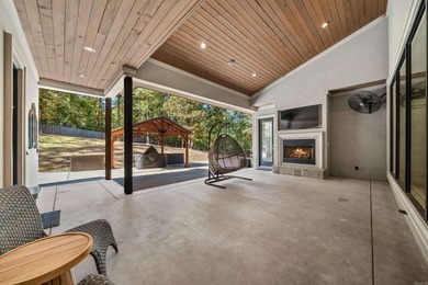 Refined Spaces, Relaxed Living! Set within an exclusive gated - photo 42