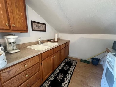 Lakeview home! Split floor 3 bed 2 bath home, offers 1680 sq ft - photo 46