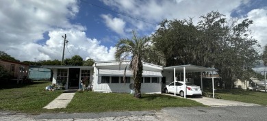 Lake Griffin Home For Sale in Fruitland Park Florida