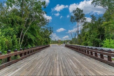 Build your dream home in the neighborhood of Bear Creek located - photo 11